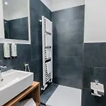 Arkadia 3*